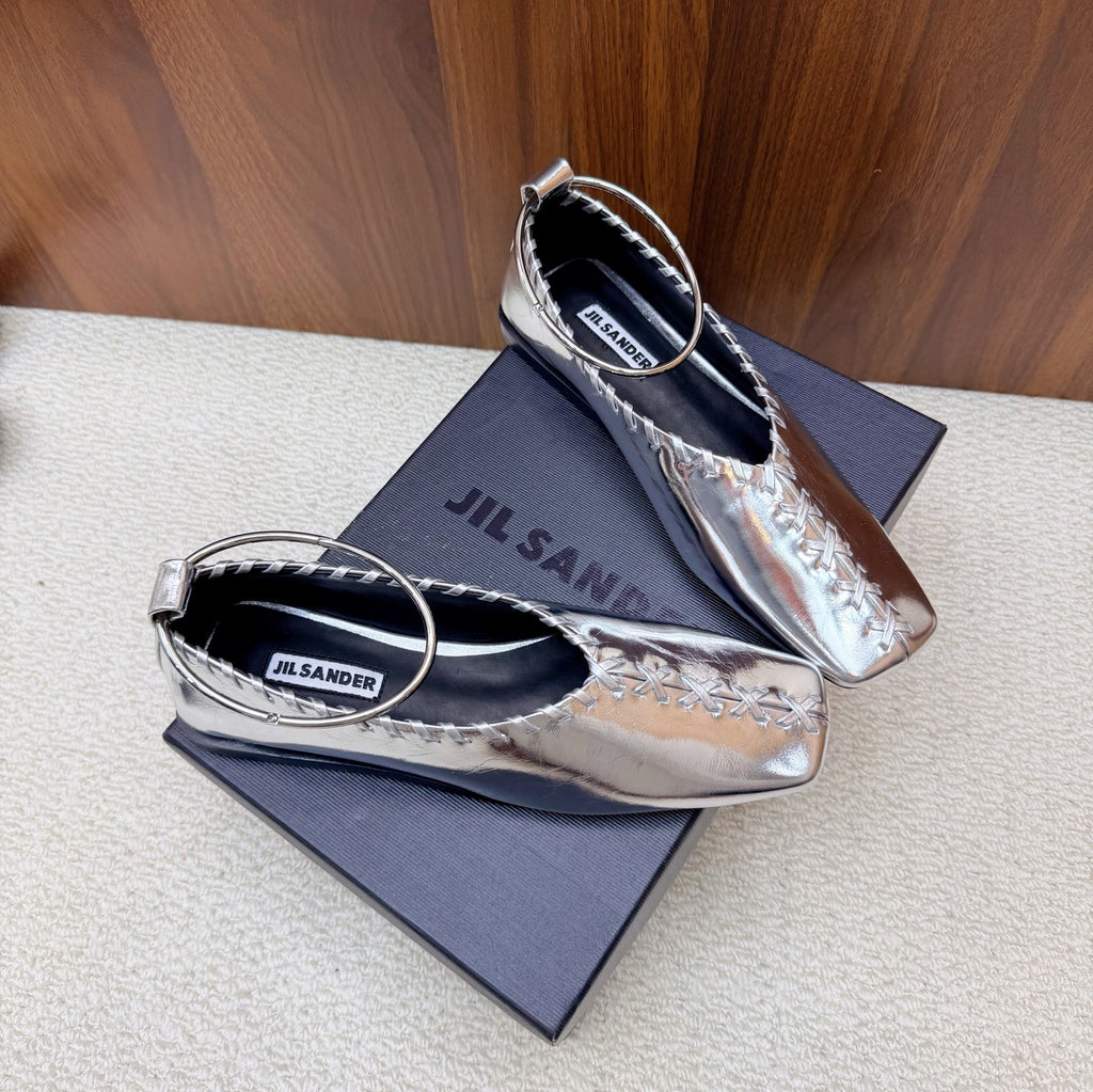 Jil Sander Classic Metallic Ring Ballet Flats (Silver)