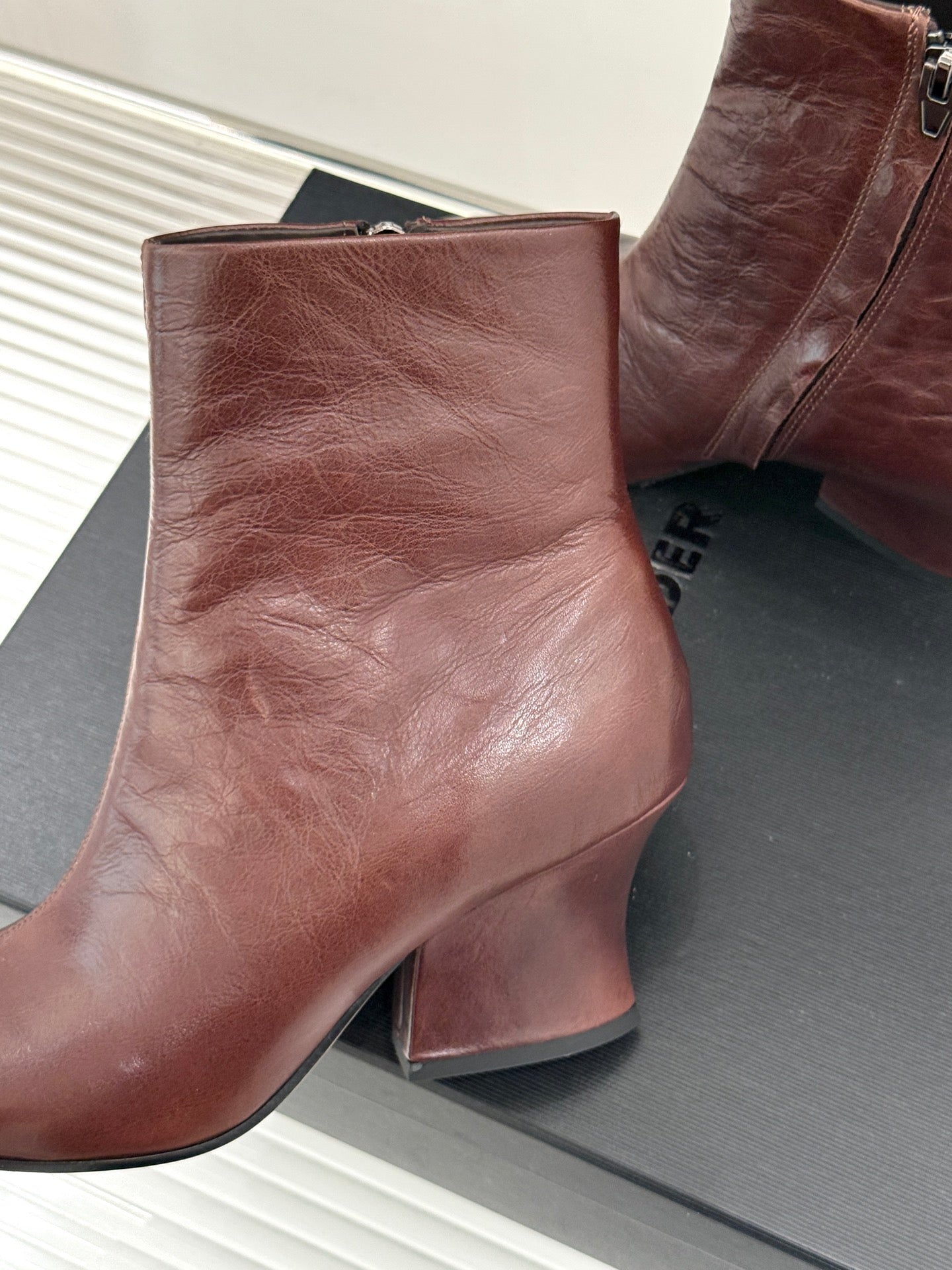 Jil Sander Lace-up Block-Heel Ankle Boots (Brown)
