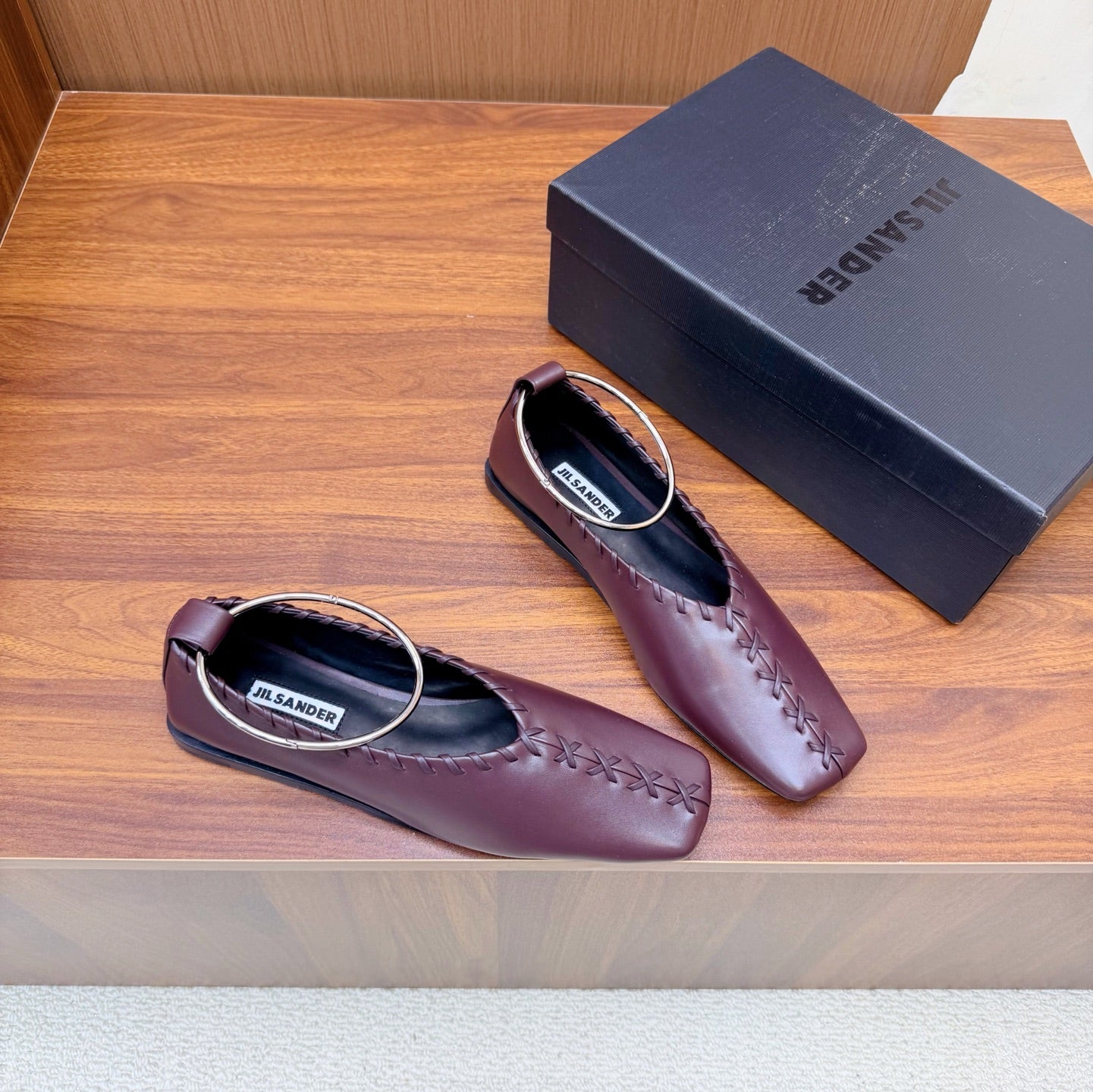 Jil Sander Classic Metallic Ring Ballet Flats (Red)