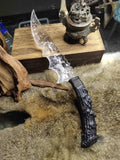 Knapped stone knife, white quartz crystal, flame-shaped stone blade, obsidian blade, obsidian "Dragon-Crystal" blade ("Icefield")
