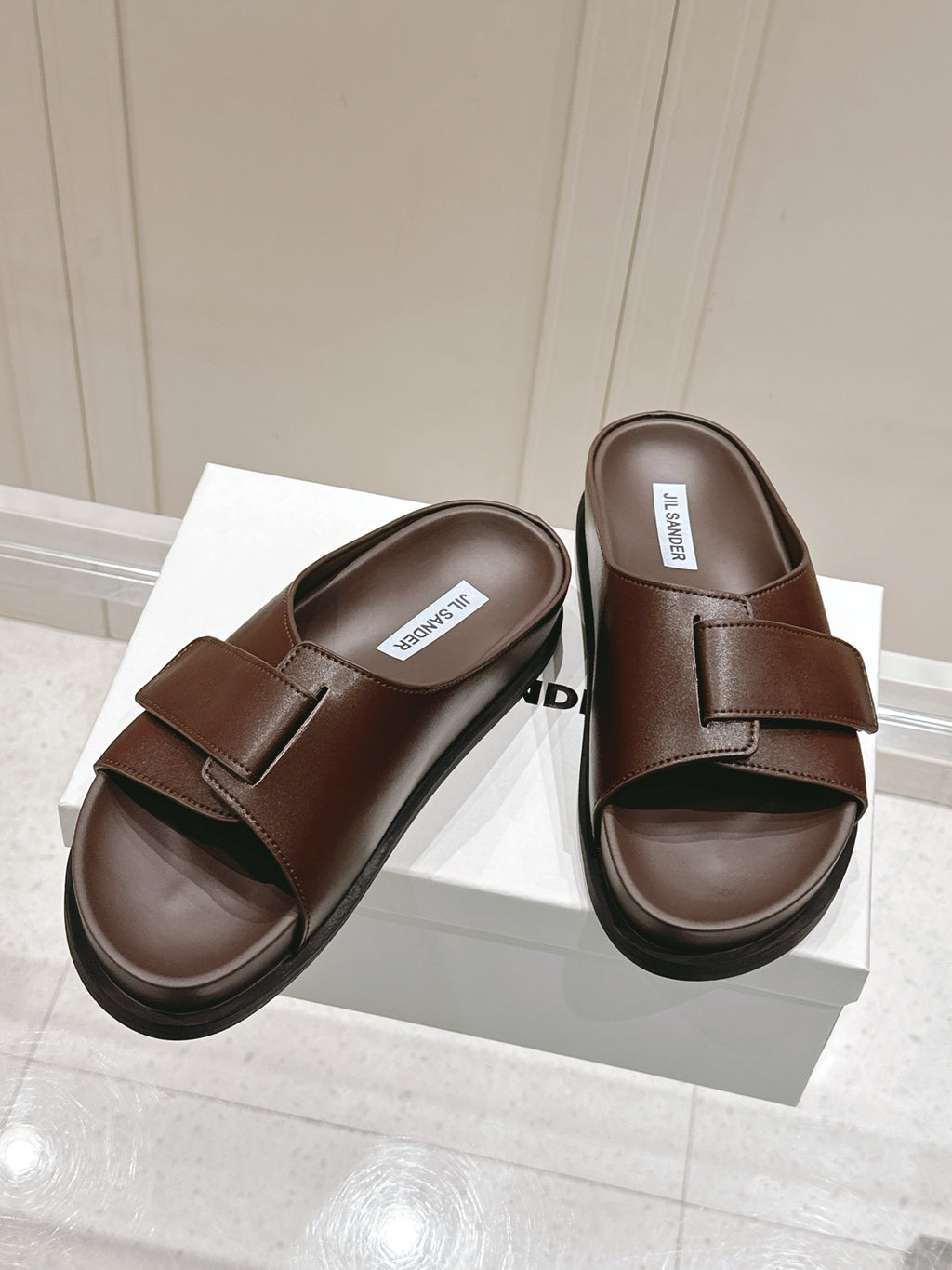 JIL SANDER New Beach Slides (Brown)
