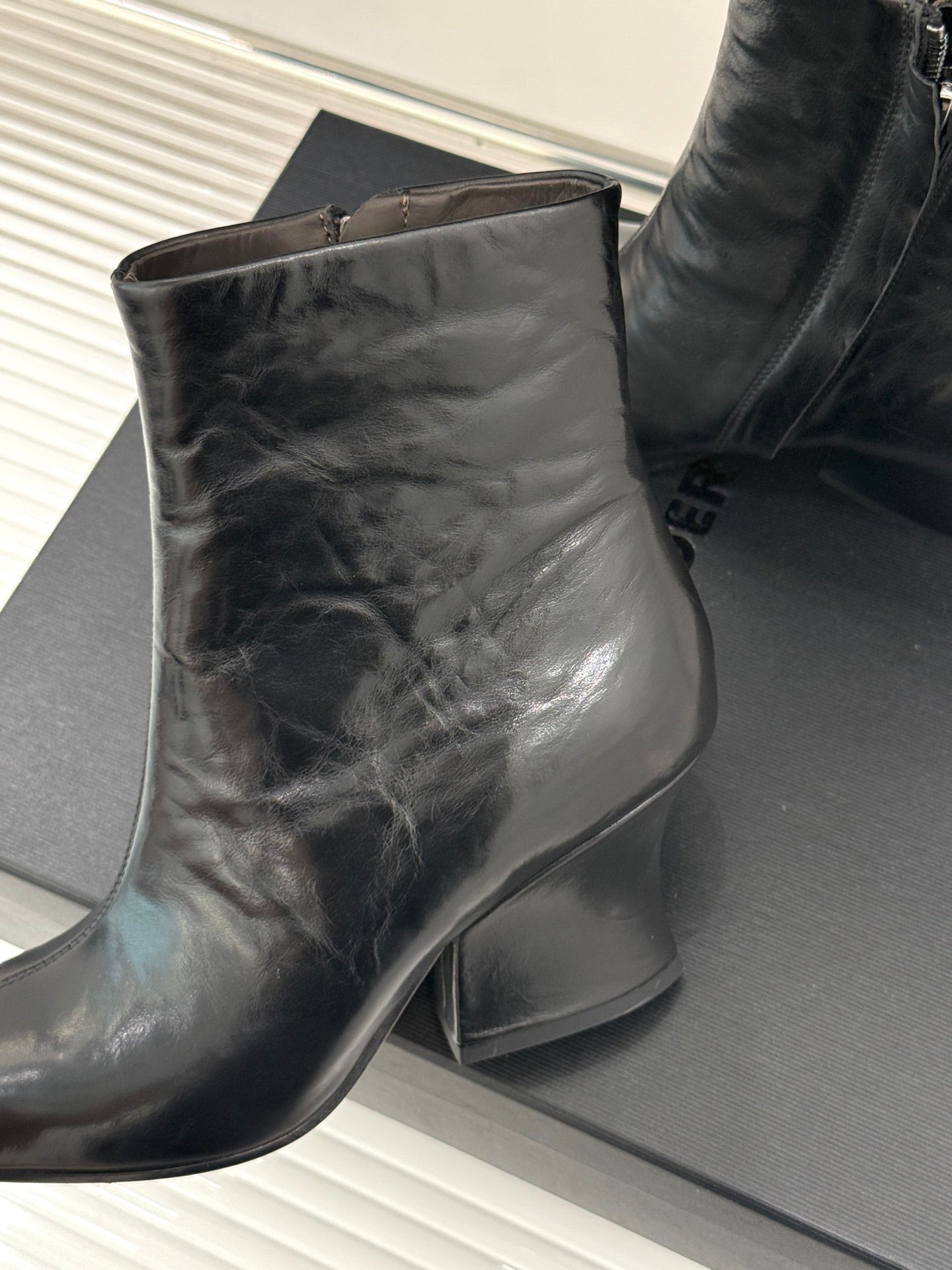 Jil Sander Lace-up Block-heel Ankle Boots (Black)