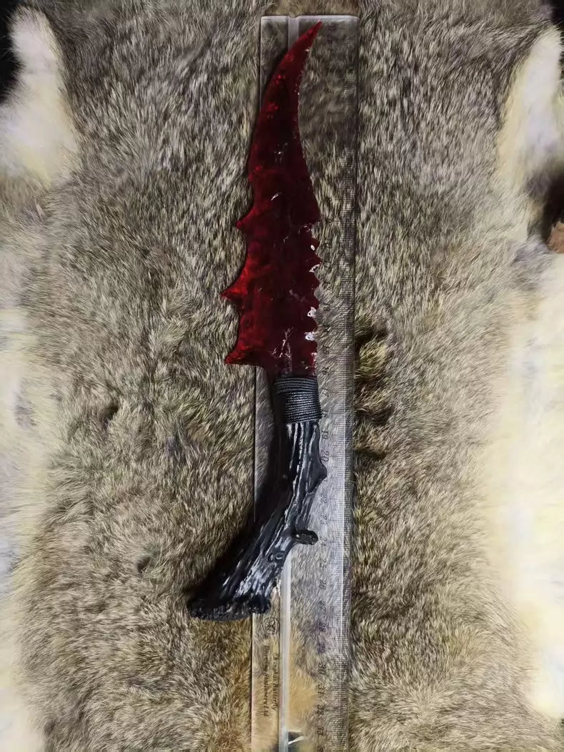 Knapped stone knives: red crystal knife, flame-shaped stone blade, obsidian knife, obsidian "Dragon Crystal" blade (*Zhu Xian: Red*)