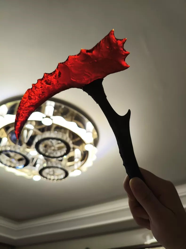 Hand-knapped stone knife: "Blood-Red Sickle" series—a highly complex, uniquely shaped "Crimson Flame" treasure blade.