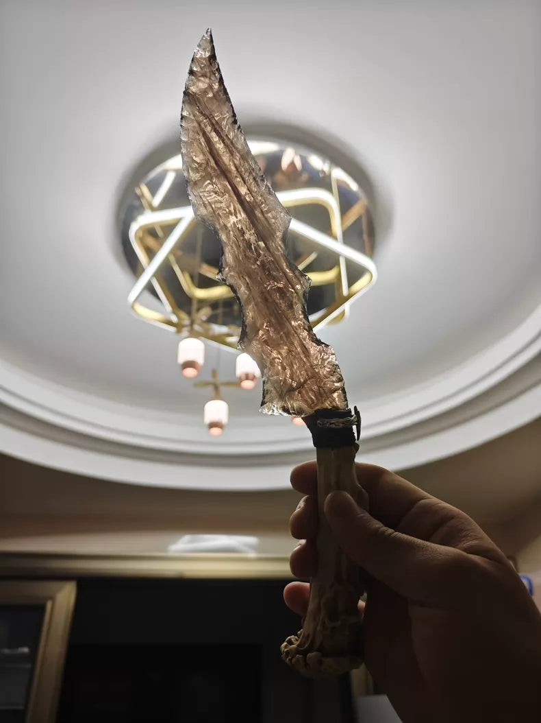 Knapped stone knife, obsidian crystal knife, flame-style stone blade, obsidian blade, obsidian "dragon-glass" treasure knife.