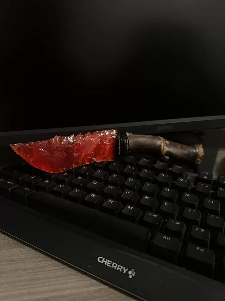 Chipped Stone Knife — Crimson Flame Treasure Blade