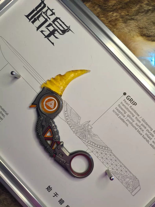 Apex Legends "Raptor's Claw" Karambit (Golden Claw) Replica