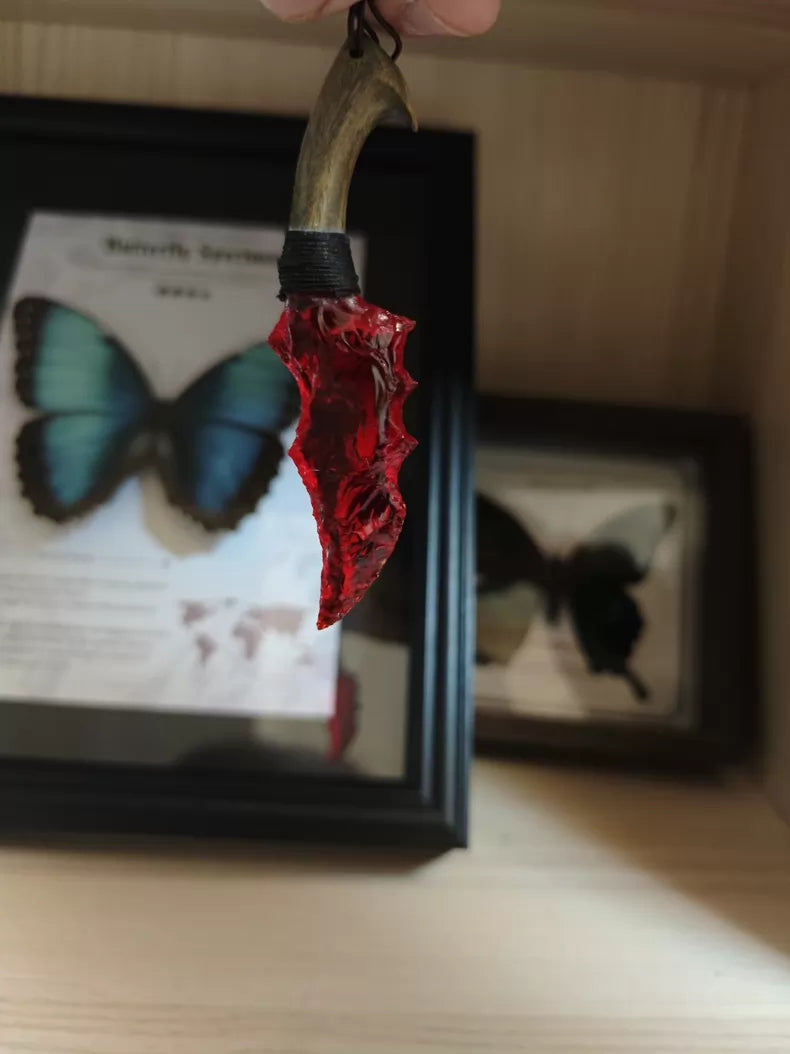 Hand-forged stone-style knife; "Dragon Crystal" hunting knife (miniature); handcrafted small knife featuring the "Little Cat" blade style.
