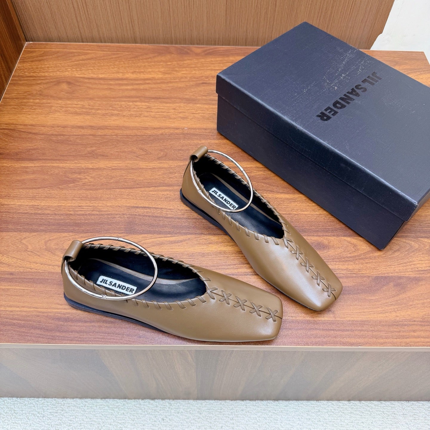Jil Sander Classic Metallic Ring Ballet Flats (Brown)