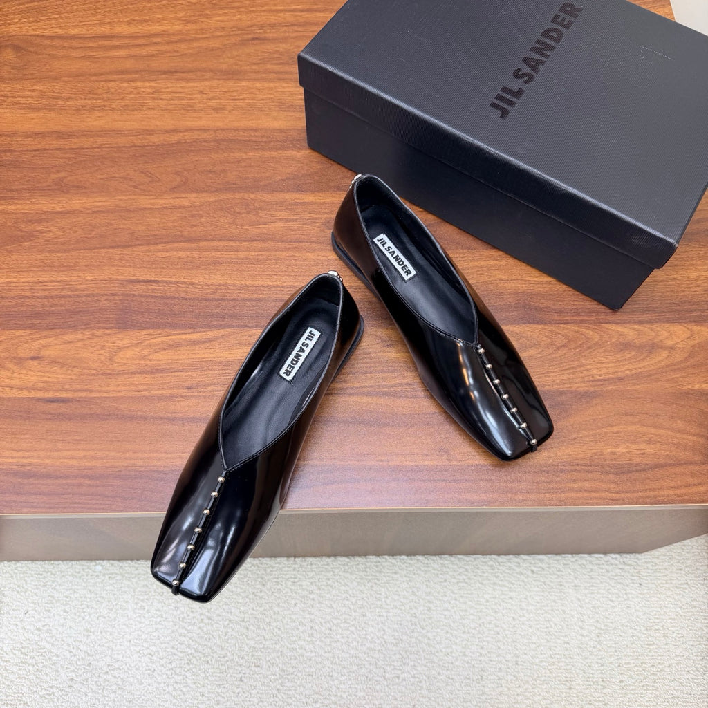 Jil Sander Stud-Embellished Leather Ballet Flats (Black)