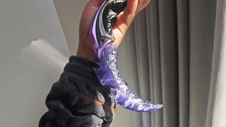 VALORANT Stone-Forged Melee Karambit – Valentine's Day Gift / Collectible Display Piece