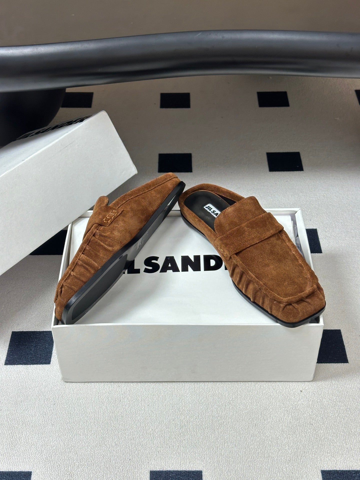 JIL SANDER Square-Toe Pleated Leather Mules (Yellow)