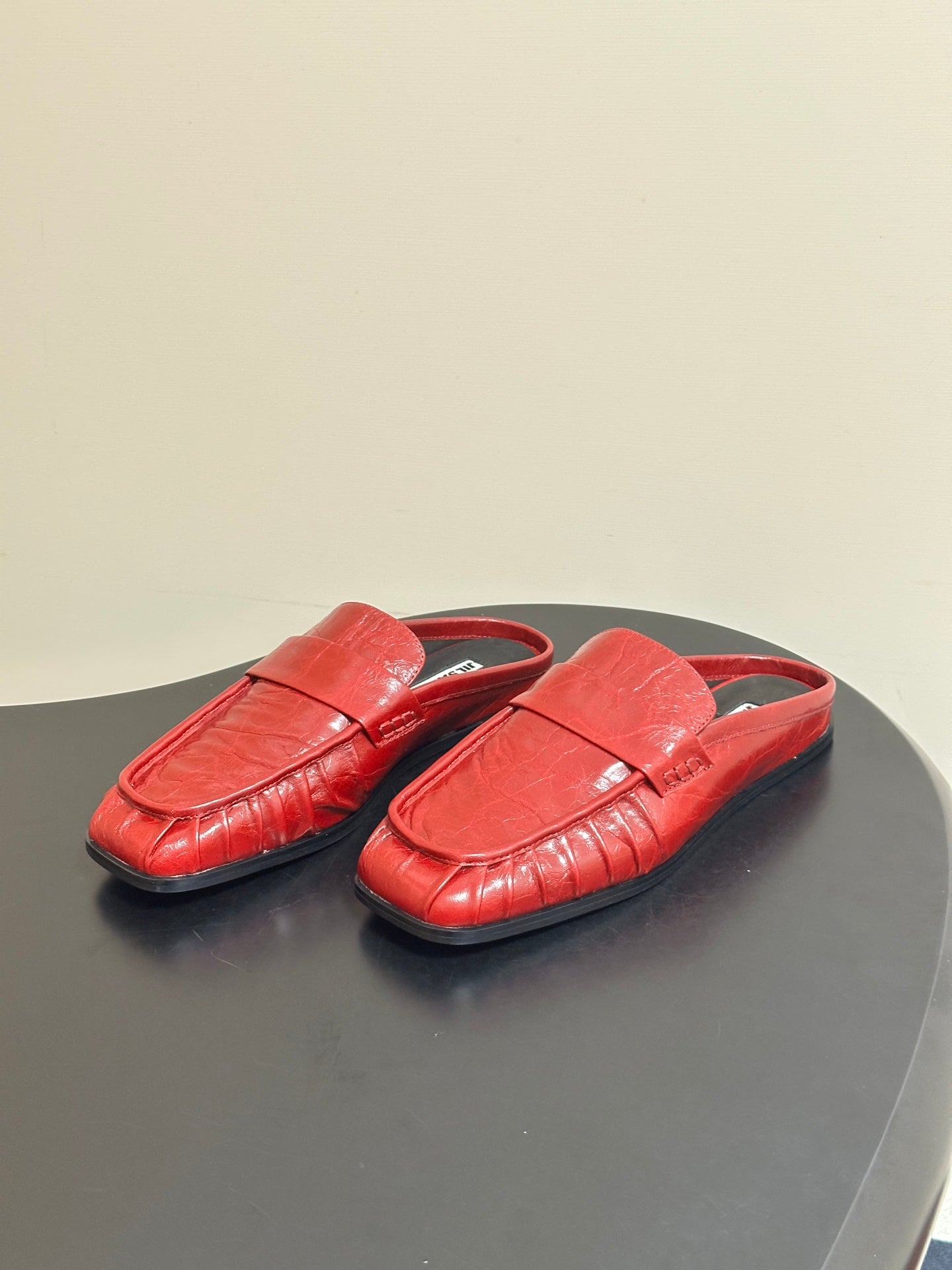 JIL SANDER Square-Toe Pleated Leather Mules (Red)