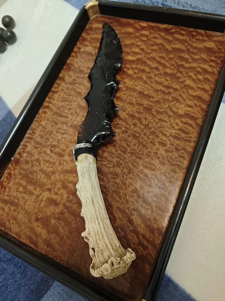 Knapped stone knife, obsidian crystal knife, flame-style stone blade, obsidian blade, obsidian "dragon-glass" treasure knife.