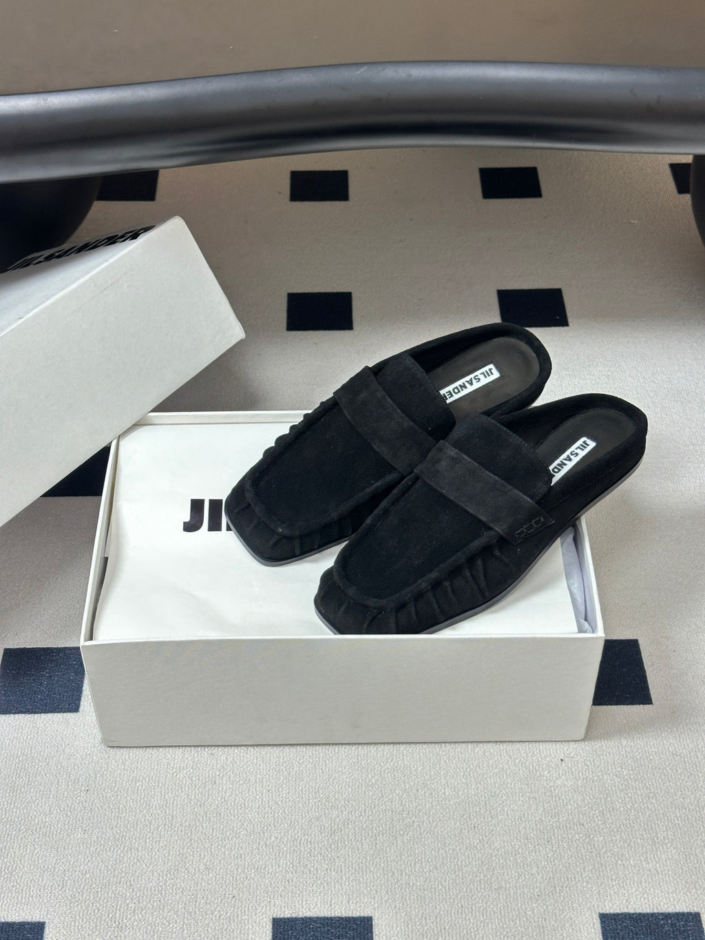 JIL SANDER Square-Toe Pleated Leather Mules (Grey)