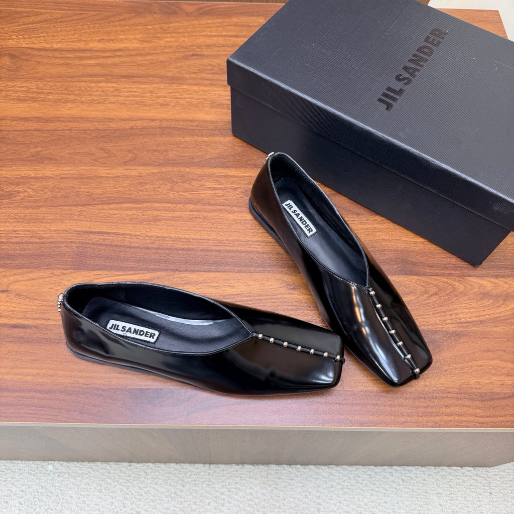 Jil Sander Stud-Embellished Leather Ballet Flats (Black)