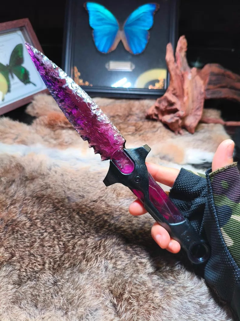 VALORANT: Blade of Mercy – Hand-forged replica in purple lapis lazuli