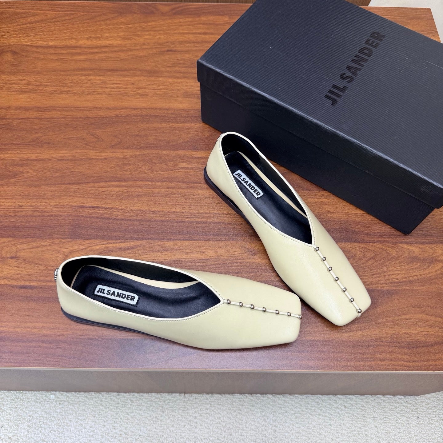 Jil Sander Stud-Embellished Leather Ballet Flats (Off-White)