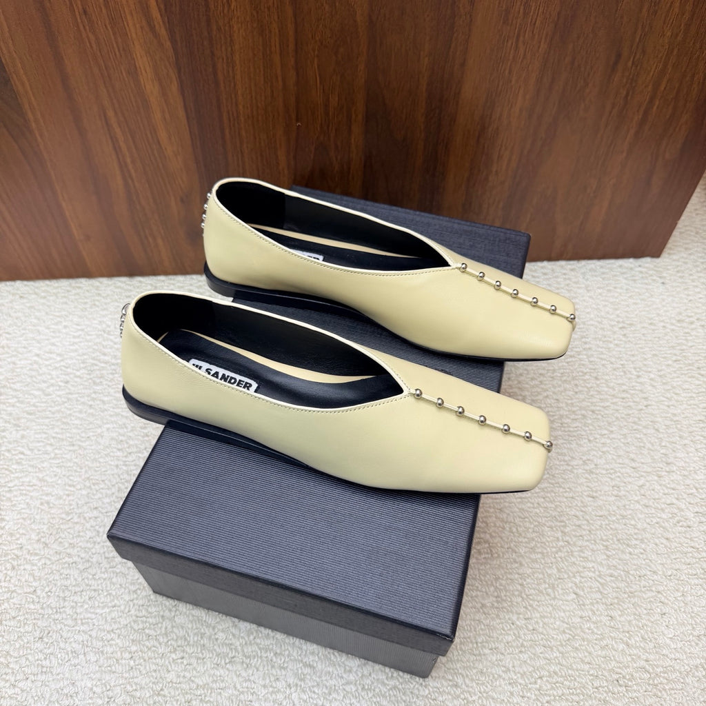 Jil Sander Stud-Embellished Leather Ballet Flats (Off-White)