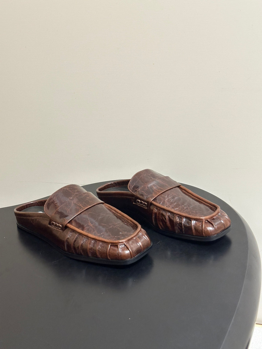 JIL SANDER Square-Toe Pleated Leather Mules (Brown)