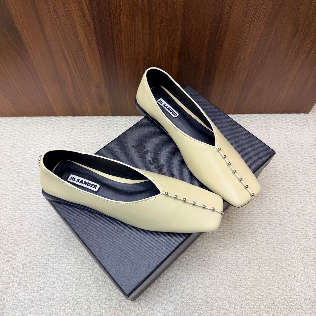 Jil Sander Stud-Embellished Leather Ballet Flats (Off-White)