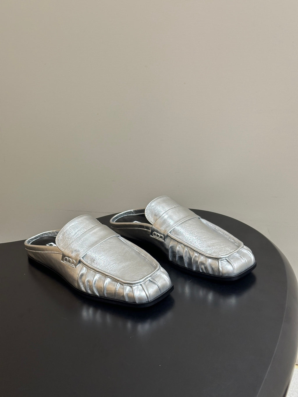 JIL SANDER Square-Toe Pleated Leather Mules (Silver)