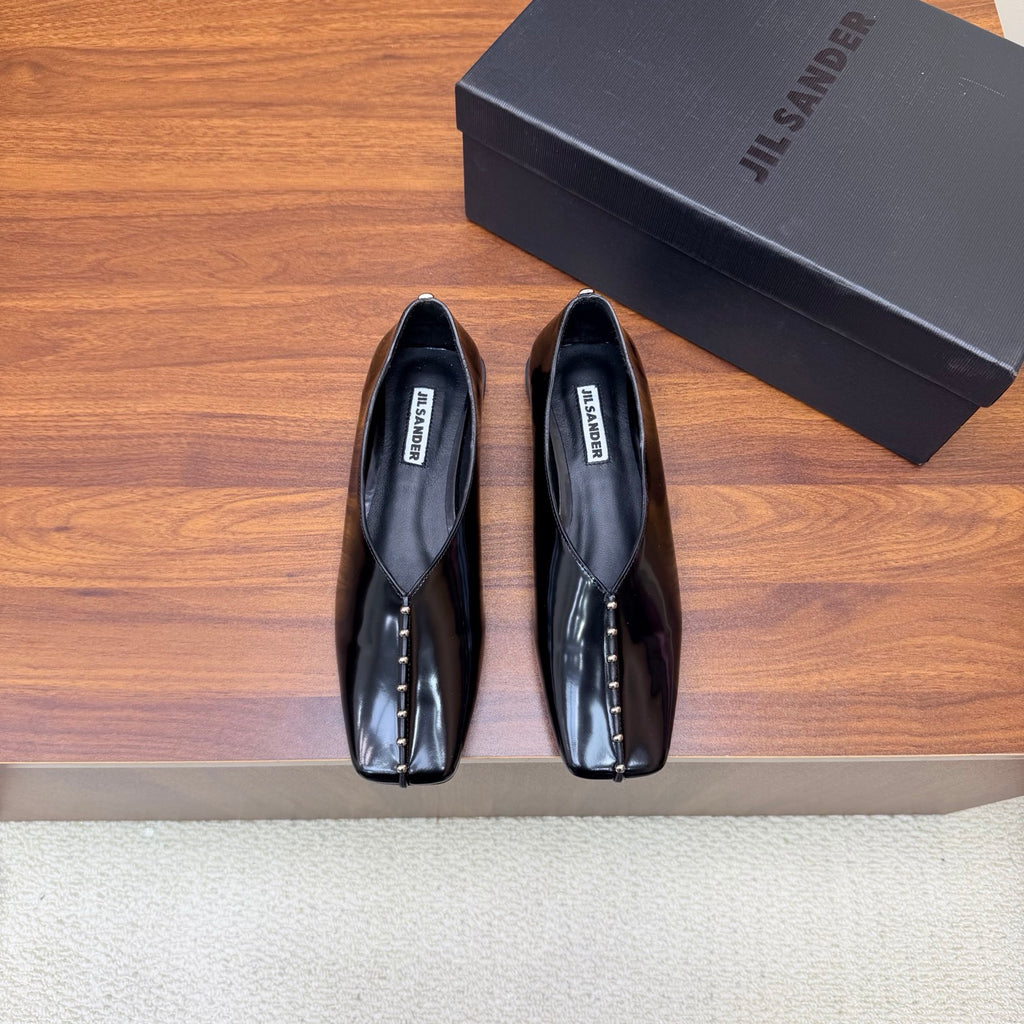 Jil Sander Stud-Embellished Leather Ballet Flats (Black)