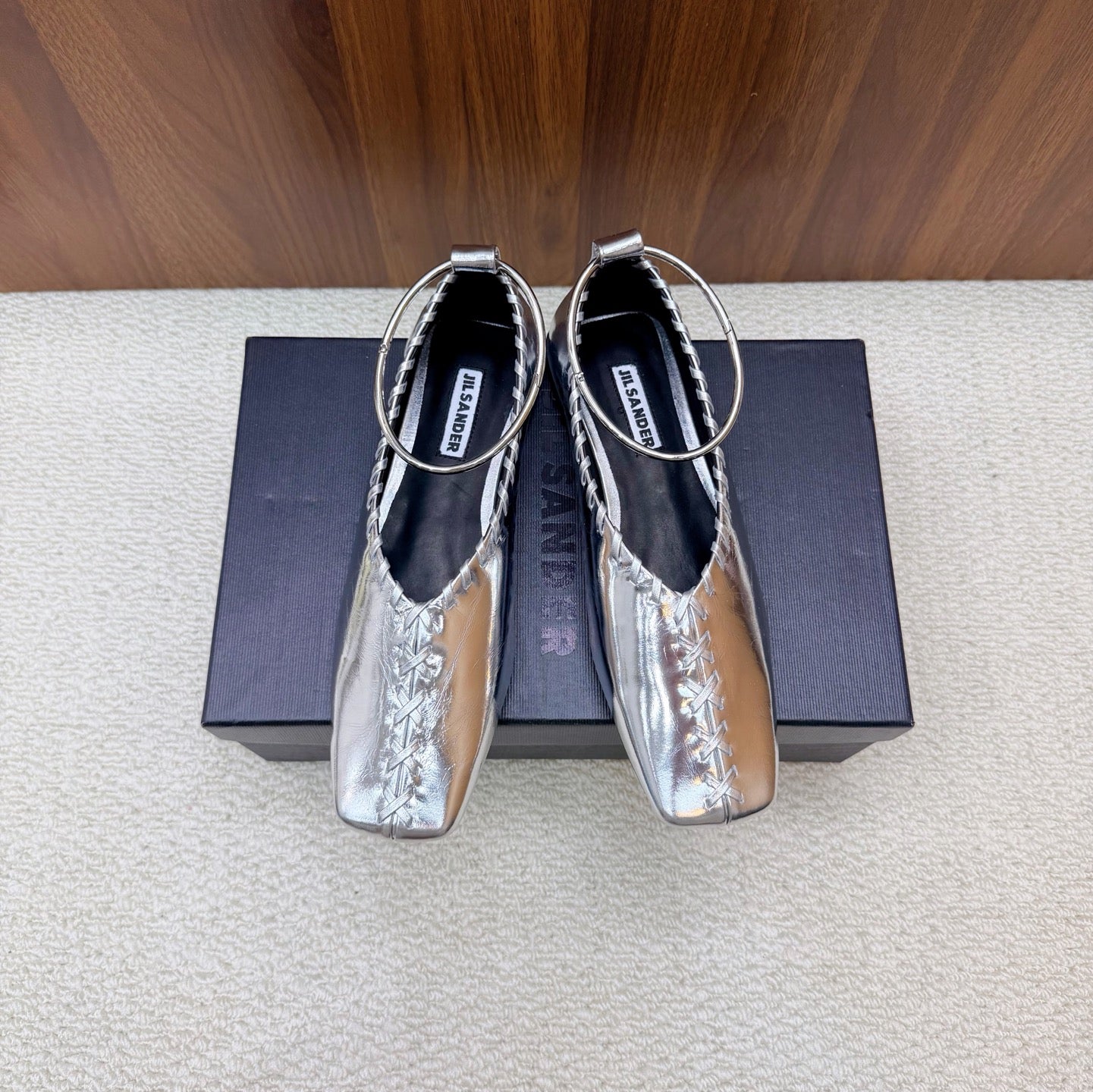 Jil Sander Classic Metallic Ring Ballet Flats (Silver)