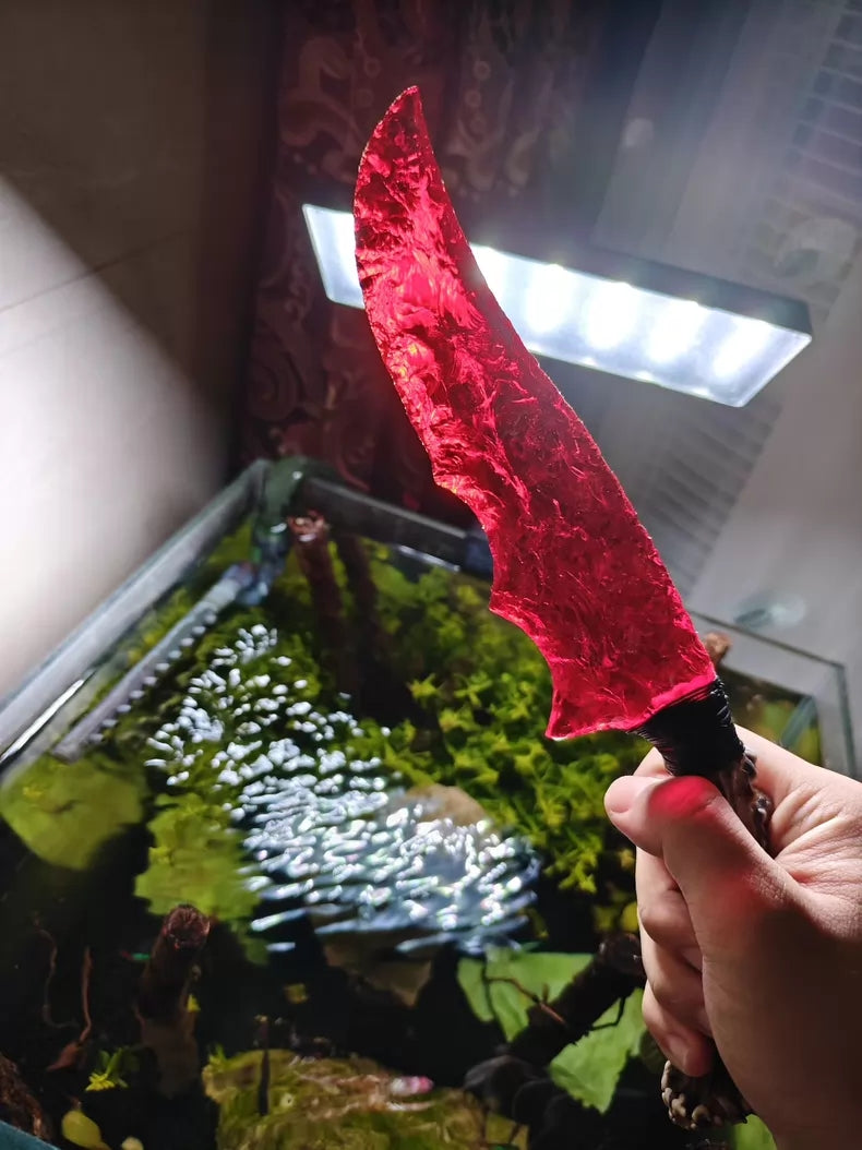 Hand-crafted stone tools: stone knives, "Flame Blade" stone blades, and obsidian "Dragon-Glass" blades. "Dragon-Slaying Blade" (Standard Classic Series): Dragon-Slaying Blade, Blood-Weeping Blade, and Crystal Knife.