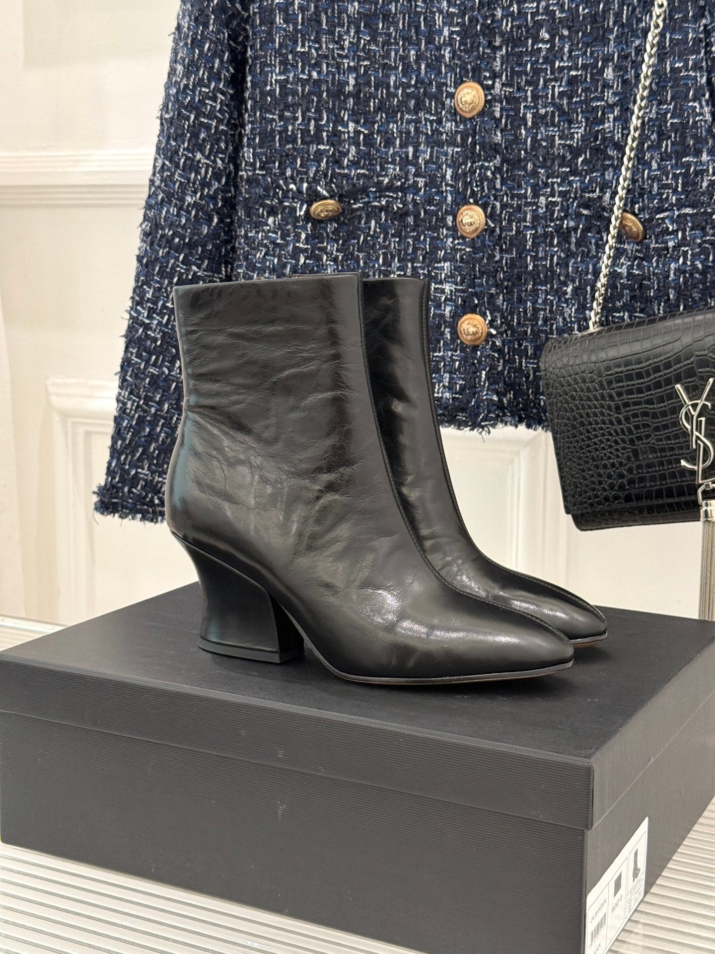 Jil Sander Lace-up Block-heel Ankle Boots (Black)