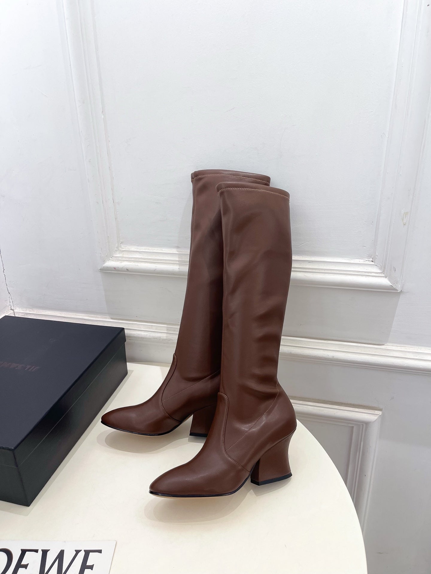 Jil Sander Minimalist Retro Stretch High-Shaft Boots with Block Heels Brown