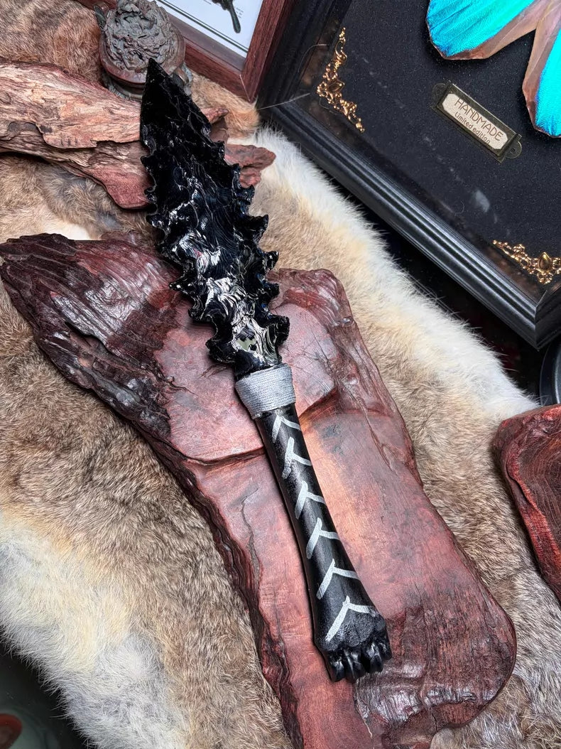 Knapped Stone Tool: Obsidian Blade / "Dragon-Glass" Blade — Obsidian "Dark Series": *Sea Beast*