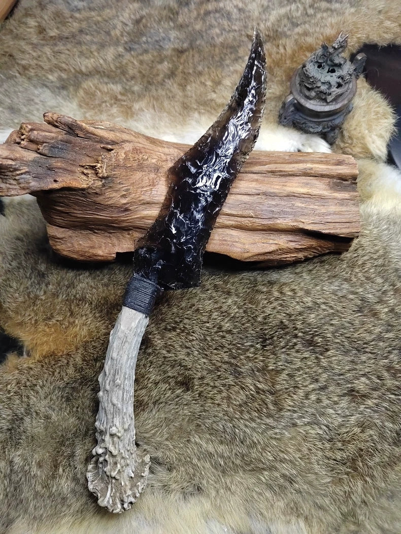Knapped stone knife, "Flame Blade," obsidian knife, "Dragon-glass" hunting knife, stone-bladed obsidian knife, obsidian "Dragon-glass" blade—"Ice Night Demon"