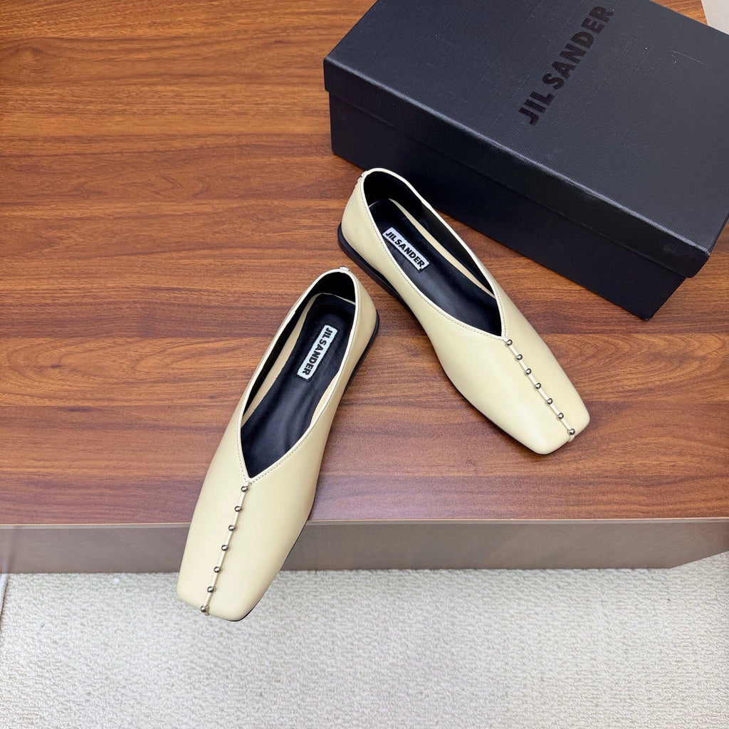 Jil Sander Stud-Embellished Leather Ballet Flats (Off-White)